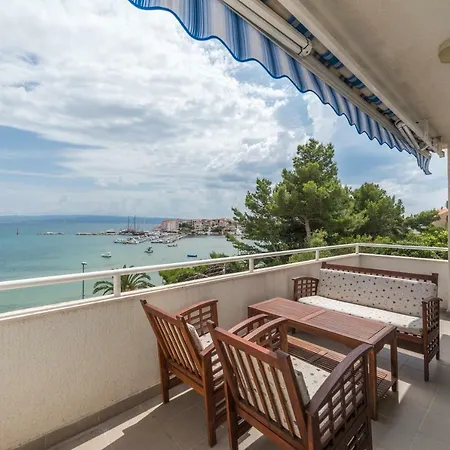 アパート Sun & Sea