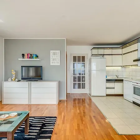 アパート Sun & Sea